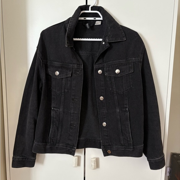 H&M BLACK JEAN JACKET - XS - Picture 4 of 4